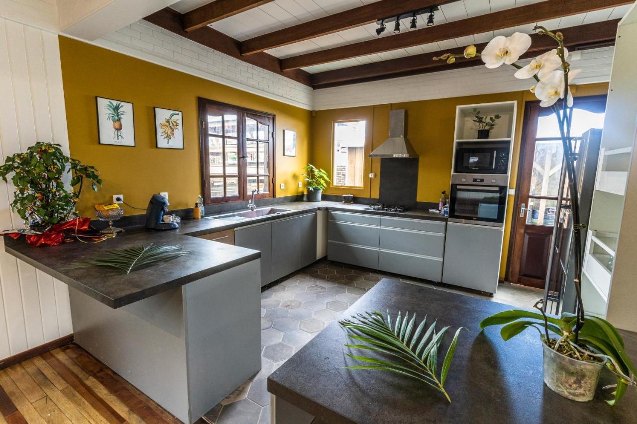 Magnifique Villa Creole Villa Ti Bout Bois Avec Cheminee Au Tevelave Les Avirons Kültér fotó