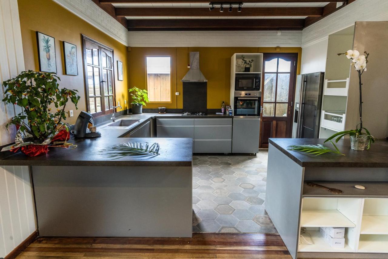 Magnifique Villa Creole Villa Ti Bout Bois Avec Cheminee Au Tevelave Les Avirons Kültér fotó